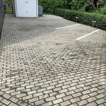 4-Studios דירה *