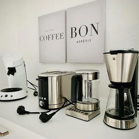 شقة 4-Studios كُلب